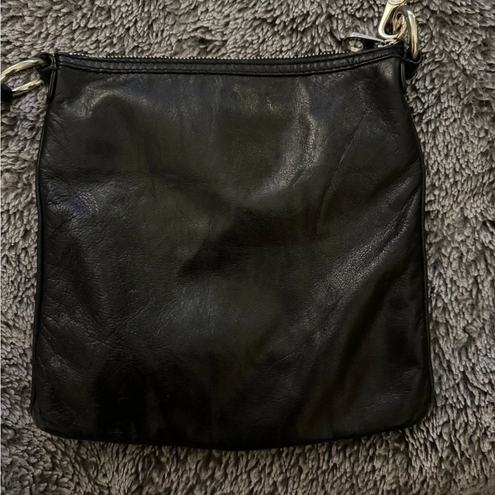 MARC JACOBS Vintage Turn Key Leather Crossbody Bag